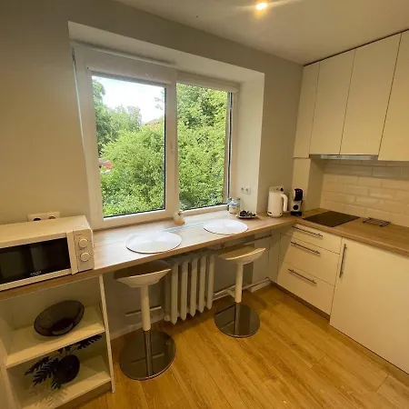 Modern 1br Haven Near Two Parks Apartmán