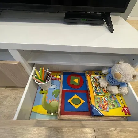 Apartmán Modern 1br Haven Near Two Parks *